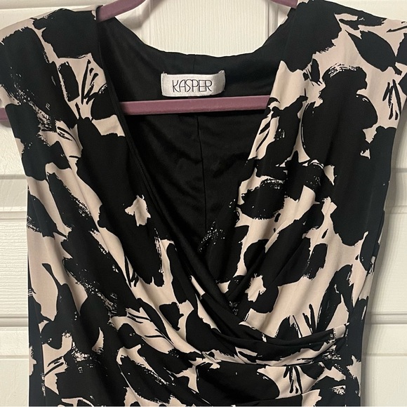 Kasper faux wrap short sleeve black and white x-small dress - Picture 3 of 5